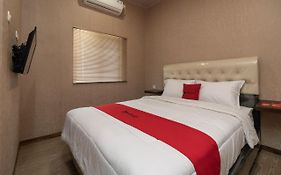 Reddoorz @ Jalan Srikandi Pekanbaru Hotel 2*